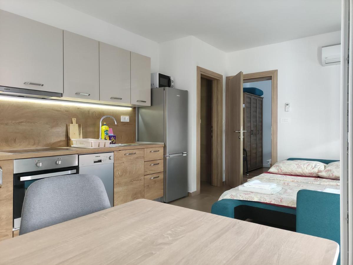 Zilip Apartments Vir Exterior foto